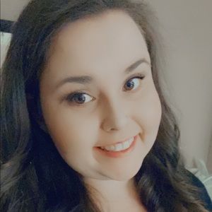 Meet your Posher, Catherine